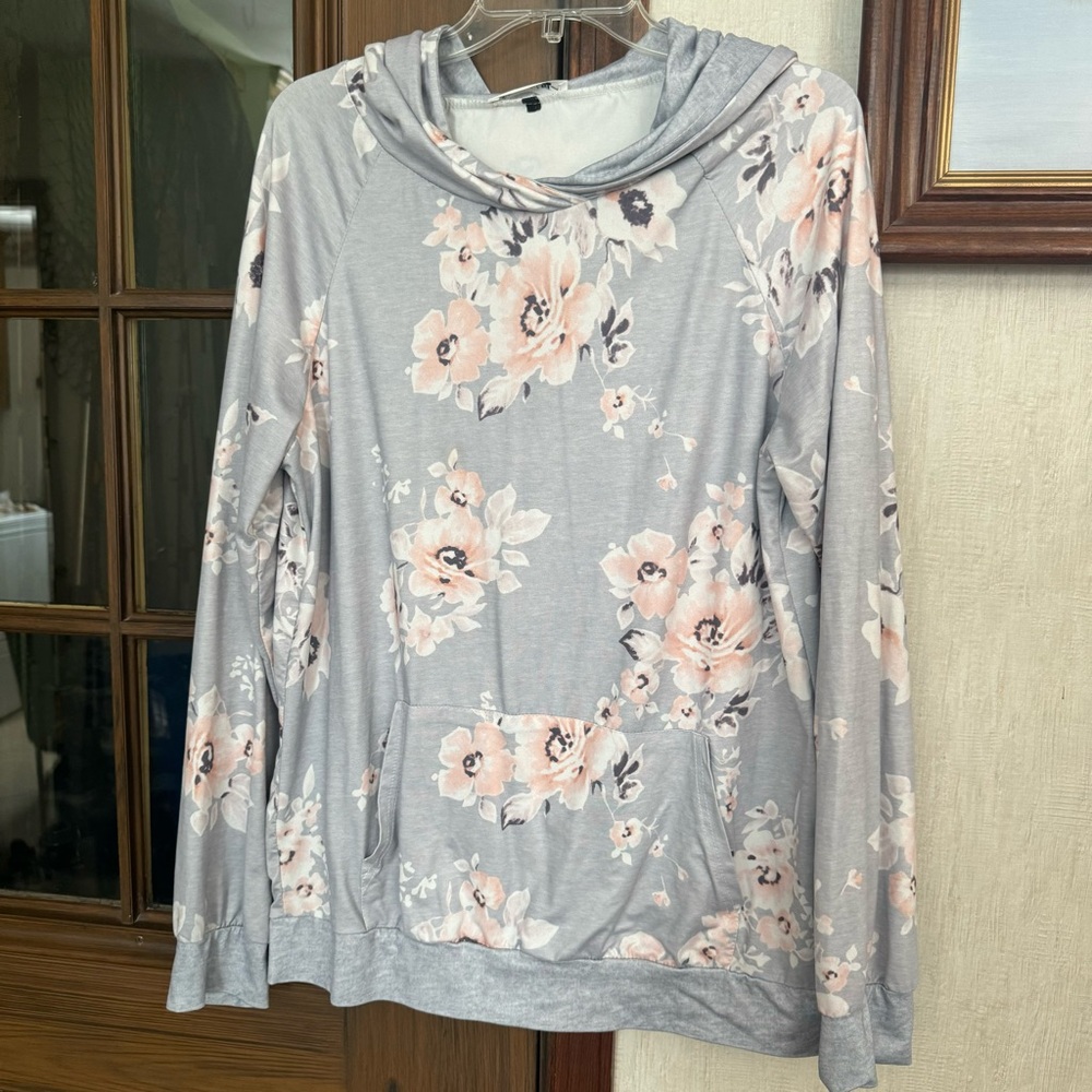 Angashion Floral Hoodie